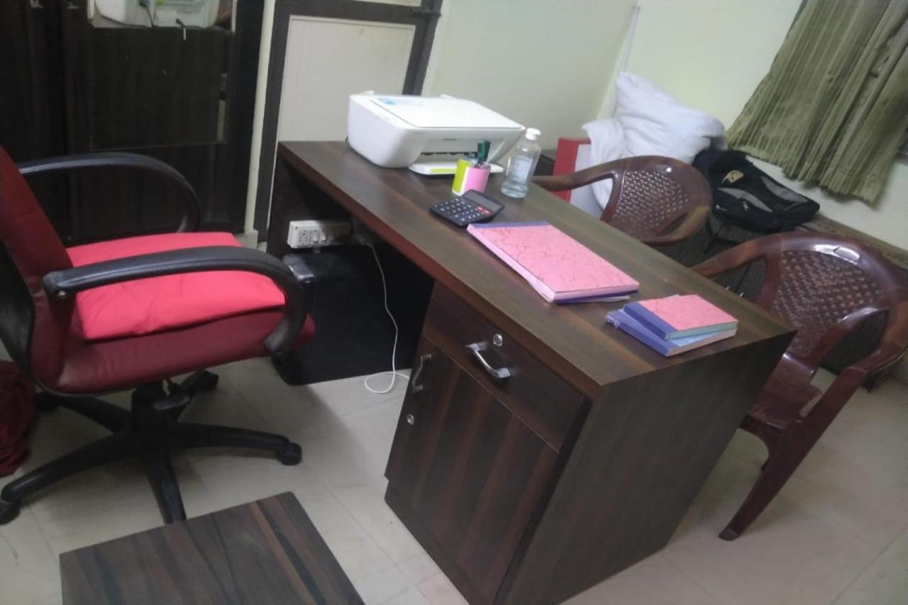 Spot On The Grand Guest House Near Pvr Cinemas Skywalk 钦奈 外观 照片
